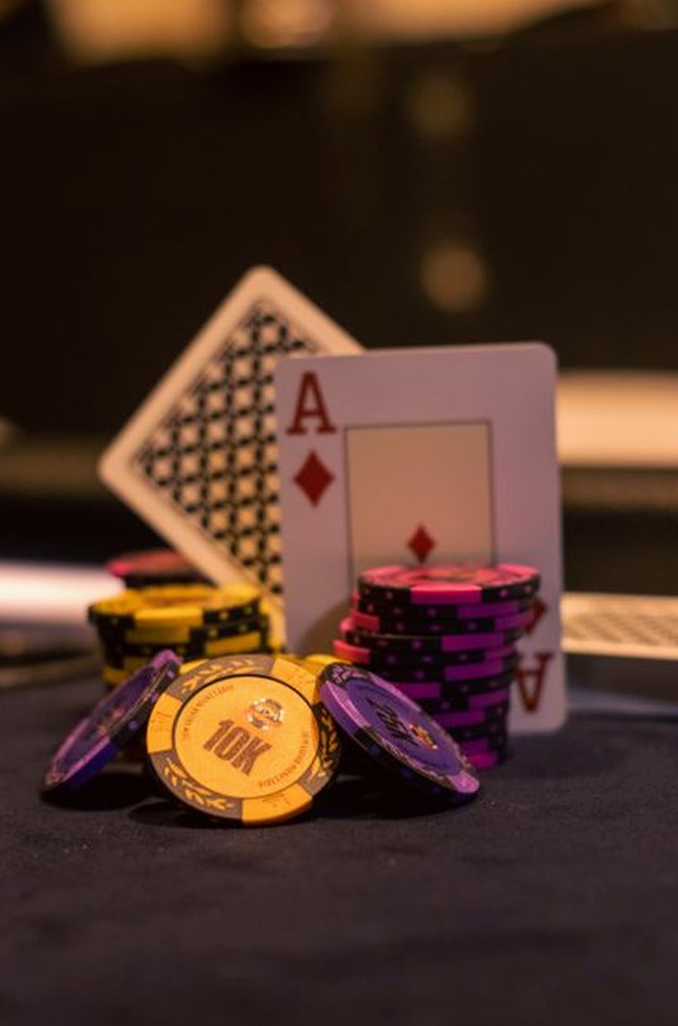 phỏm trực tuyến F8bet